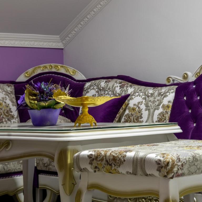 Aparthotel AA - Apartment - 2