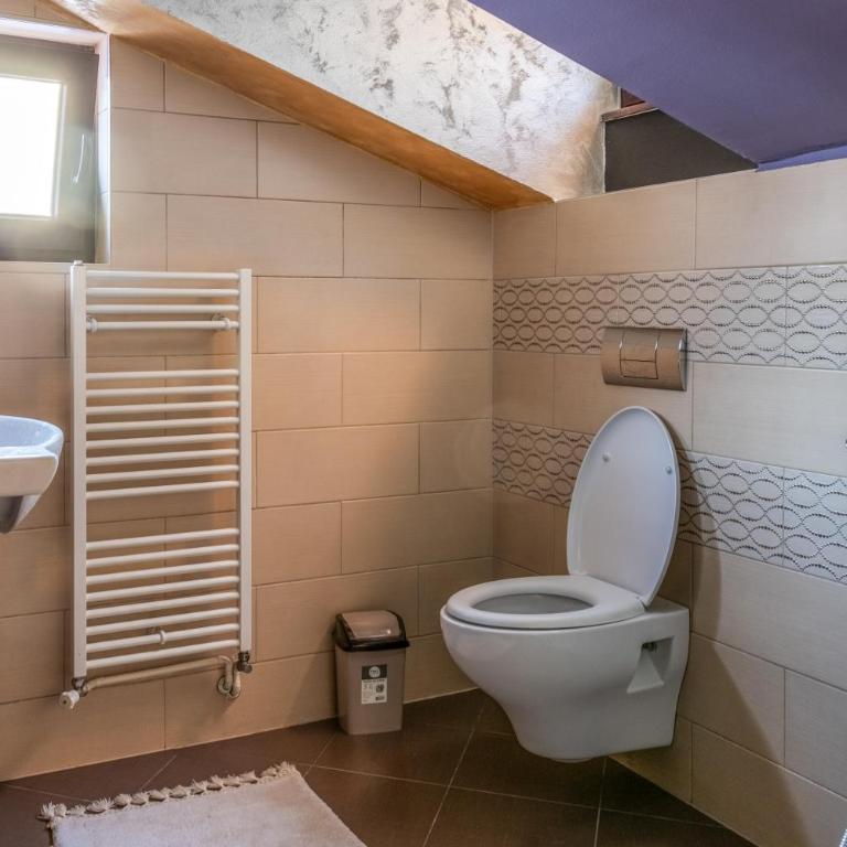 Aparthotel AA - Apartment - 3