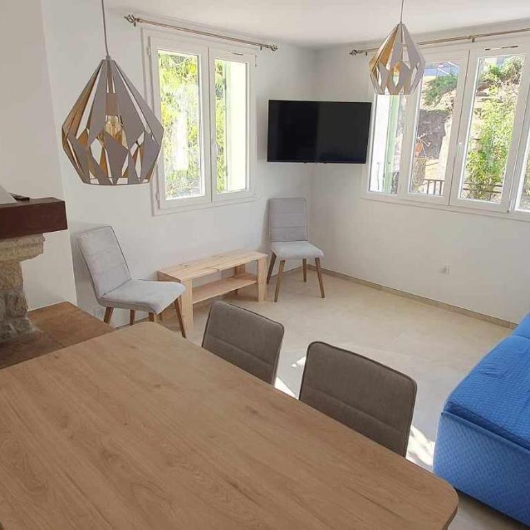 La Tiniera à Lucéram - Maison rénovée 2023- Terrasse - Wifi - Village des crèches - Maison 1 Chambre - 5
