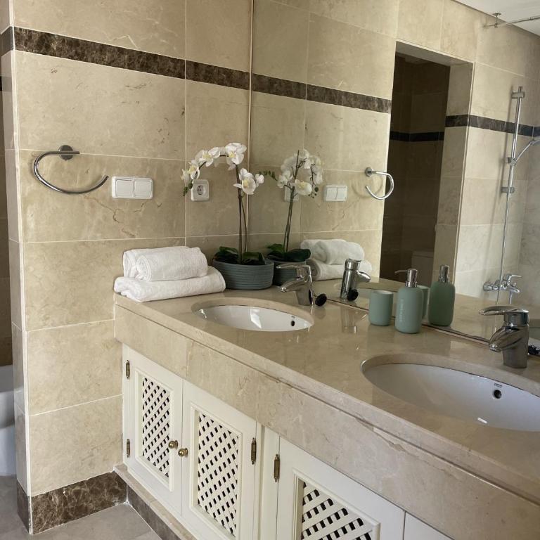 Cozy apartments near Puerto Banús - Apartamento de 2 dormitorios - 11
