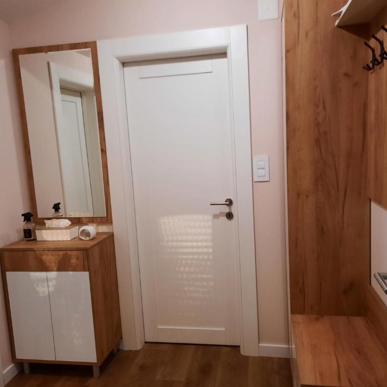 Dream Home, free garage - Apartman sa 1 Spavaćom Sobom - 14