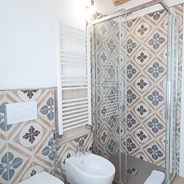 Casa Cuccagna Chioggia - Canal Vena View & Easy Drop-Off - Camera Matrimoniale Deluxe - 16