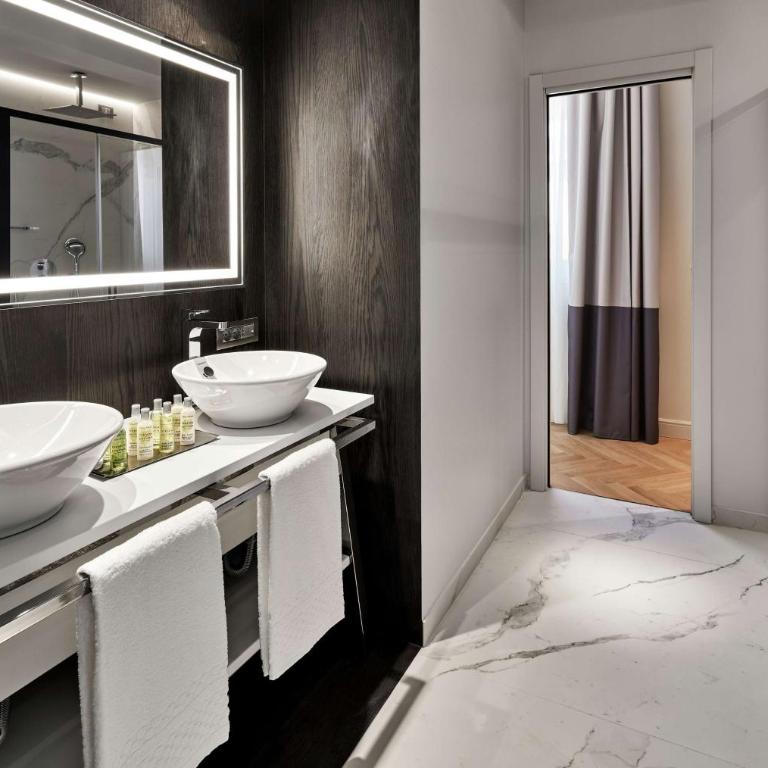 DoubleTree By Hilton Trieste - Junior Suite - 3