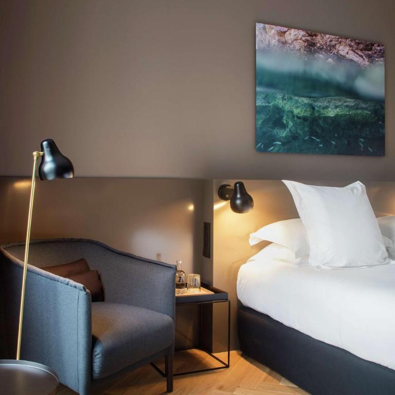 Alexandra Barcelona Hotel, Curio Collection by Hilton - Collection King Room - 2