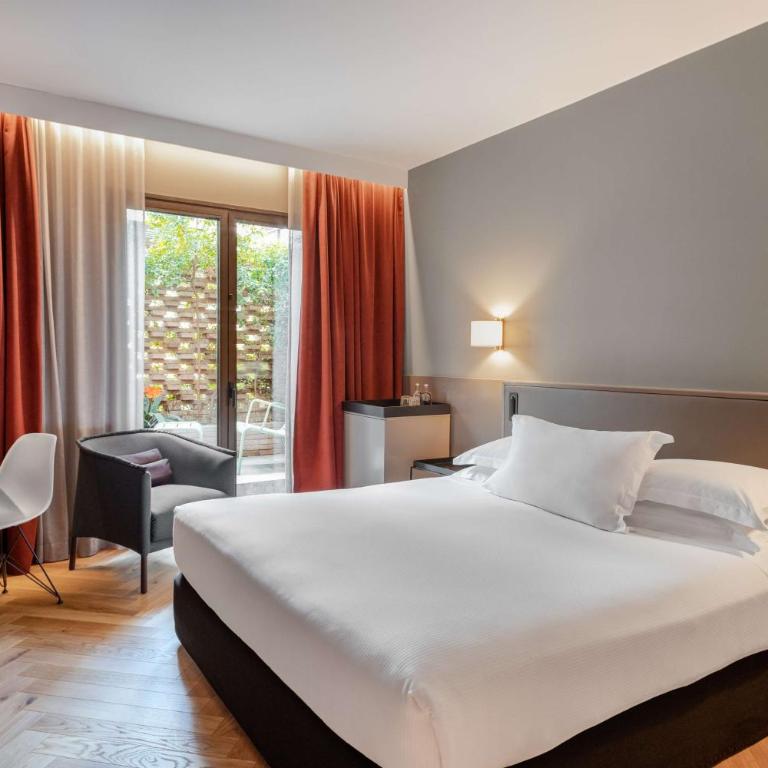 Alexandra Barcelona Hotel, Curio Collection by Hilton - Collection King Room - 3