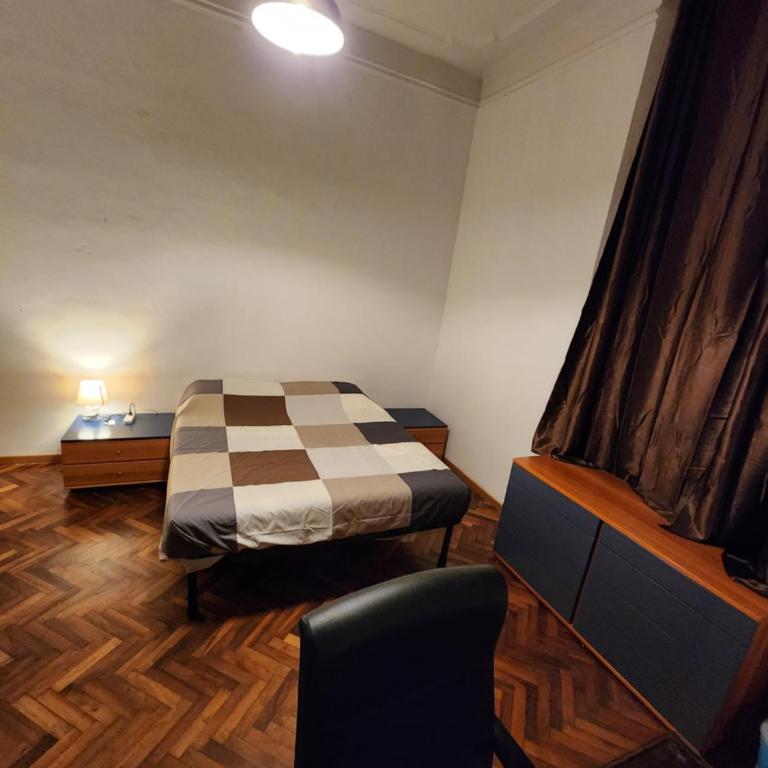 TATA Homes B&B - Camera Queen con Bagno in Comune - 4