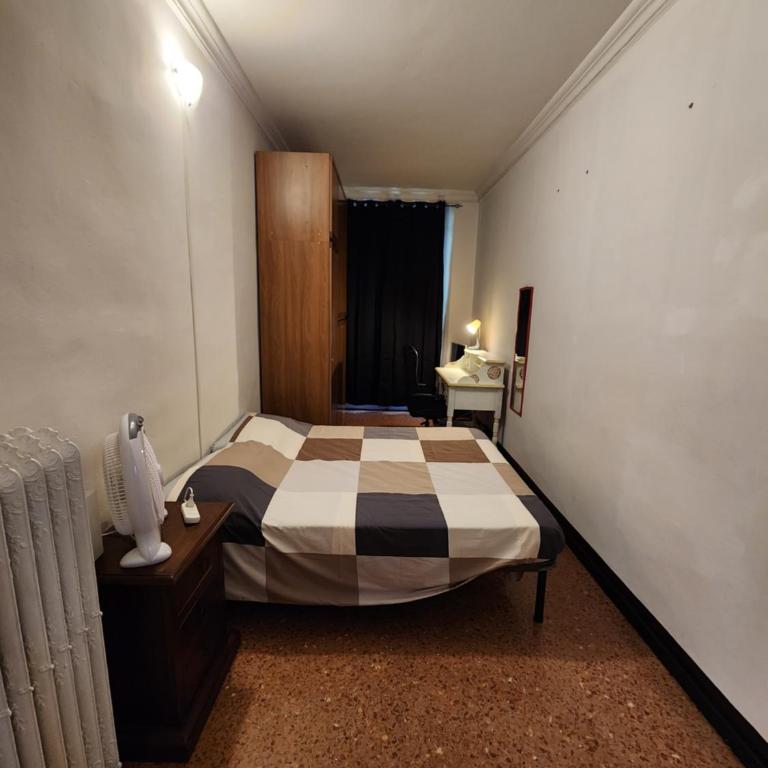 TATA Homes B&B - Camera Matrimoniale con Bagno in Comune - 10