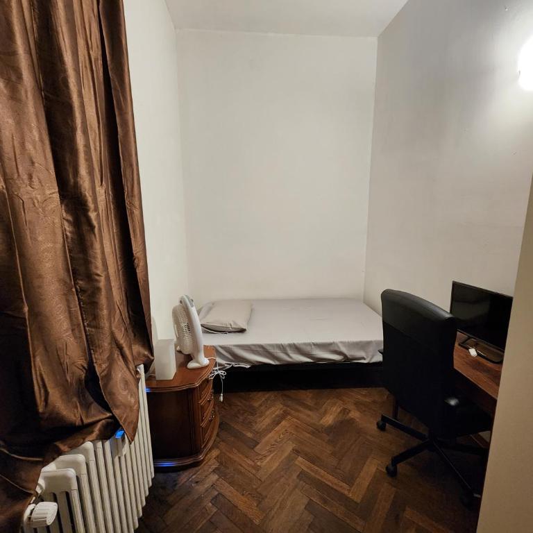 TATA Homes B&B - Camera Singola con Bagno in Comune - 8