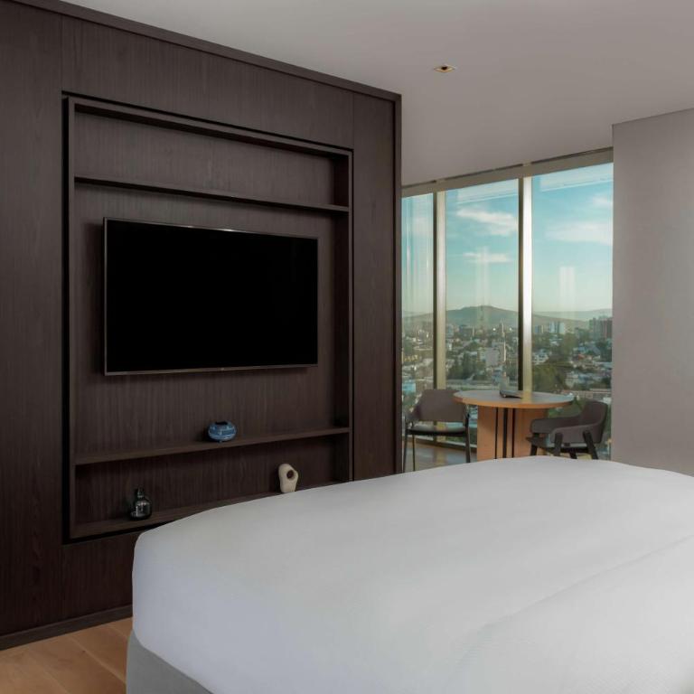 Hilton Guadalajara Midtown - Suite de 1 dormitorio - 1 cama extragrande - 4