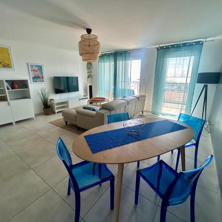 BLUE PORT -4 étoiles-2 Loggias Vues-2 Parking - Appartement 2 Chambres - 7