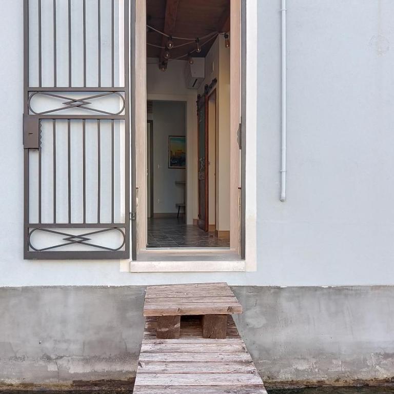 Casa Cuccagna Chioggia - Canal Vena View & Easy Drop-Off - Camera Matrimoniale Deluxe - 3
