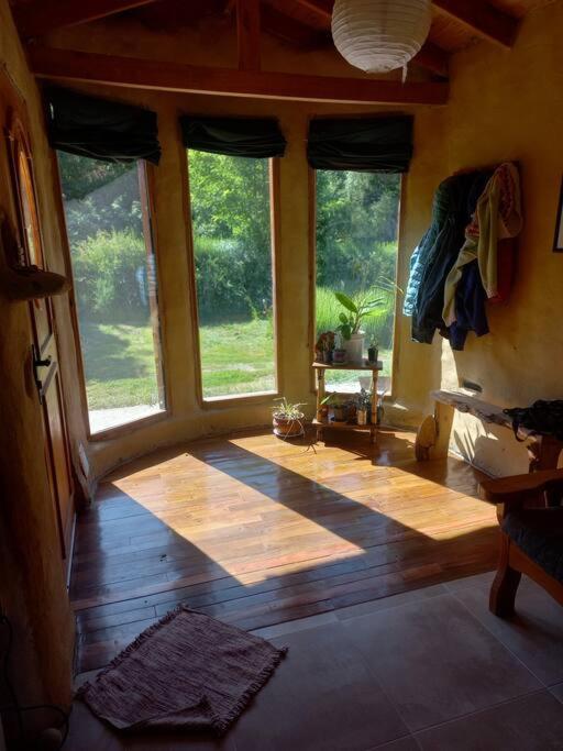 Casa cerca del lago - Three-Bedroom House - 2