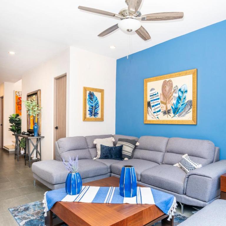 Private Sanctuary 4BR Home with Pool and Gym - Vacation Home - 12