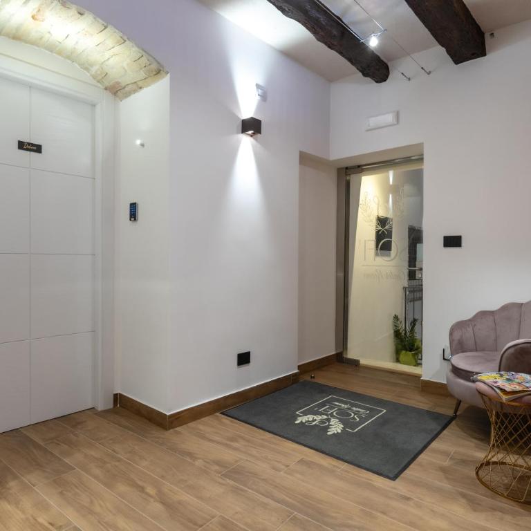 Sofi' Center Rooms - Triple Room with Balcony - 42