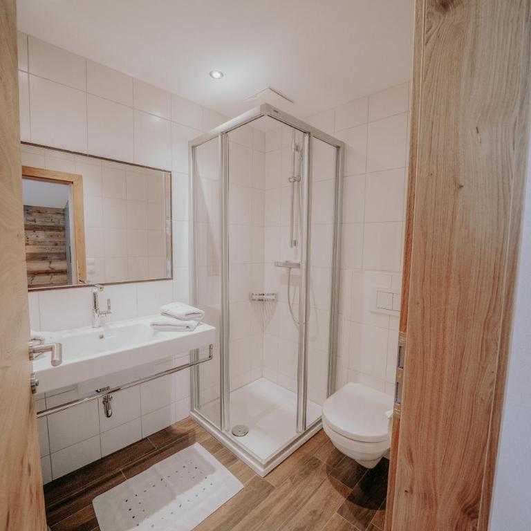 Frühstückspension Friedheim - Doppelzimmer mit Balkon - 20