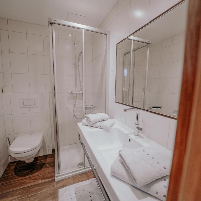 Frühstückspension Friedheim - Doppelzimmer mit Balkon - 29