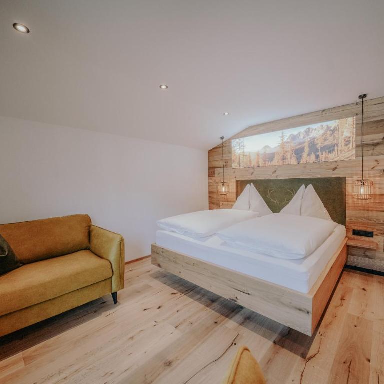Frühstückspension Friedheim - Dreibettzimmer mit Balkon - 28
