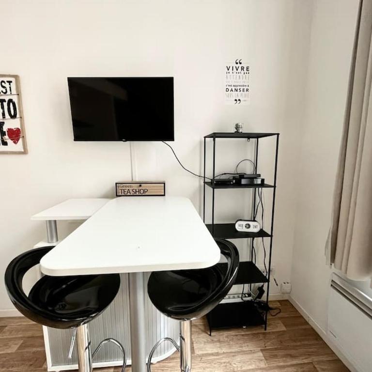 Très bel appartement à 2 pas du Théâtre Sébastopol - Appartement 1 Chambre - 8