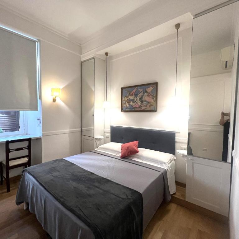 INTERNO ROMA - Camera Singola - 9
