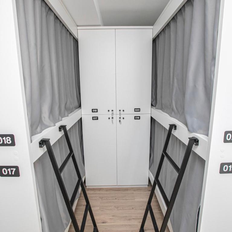 Albergue A Fabrica - Bunk Bed in Mixed Dormitory Room - 8