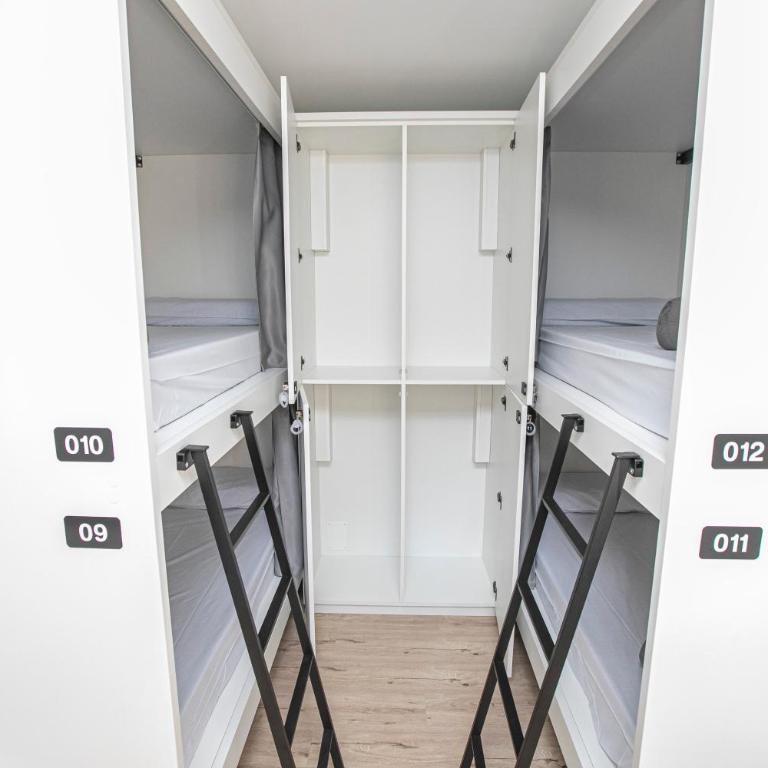 Albergue A Fabrica - Bunk Bed in Mixed Dormitory Room - 13