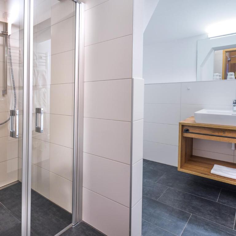 JUFA Hotel Altenmarkt-Zauchensee - Doppelzimmer (Einzelnutzung) - 1