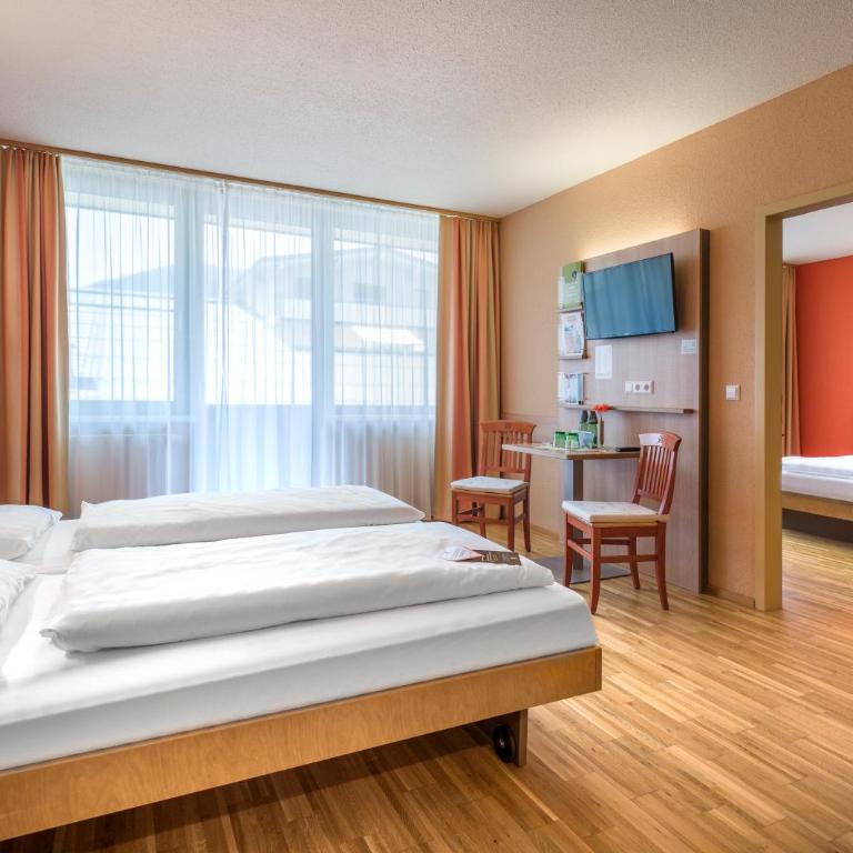 JUFA Hotel Altenmarkt-Zauchensee - Familienstudio - 1