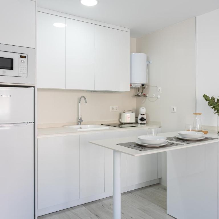 Apartamentos LA PELUSA - Apartamento - 2 niveles - 6