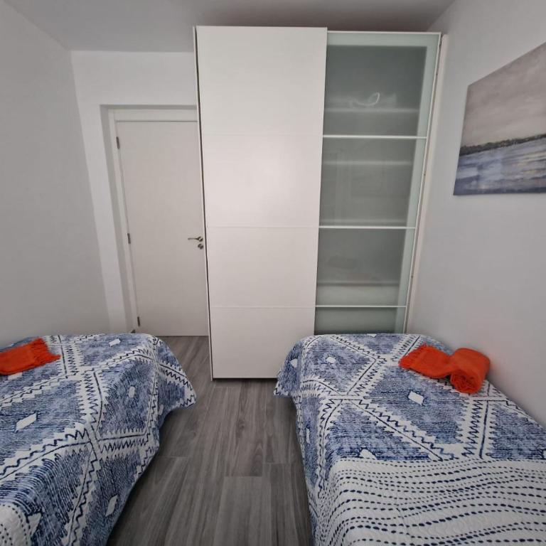 Modern Garden Chalet 3 BR by Canarias prime homes - Chalet de 3 dormitorios - 11