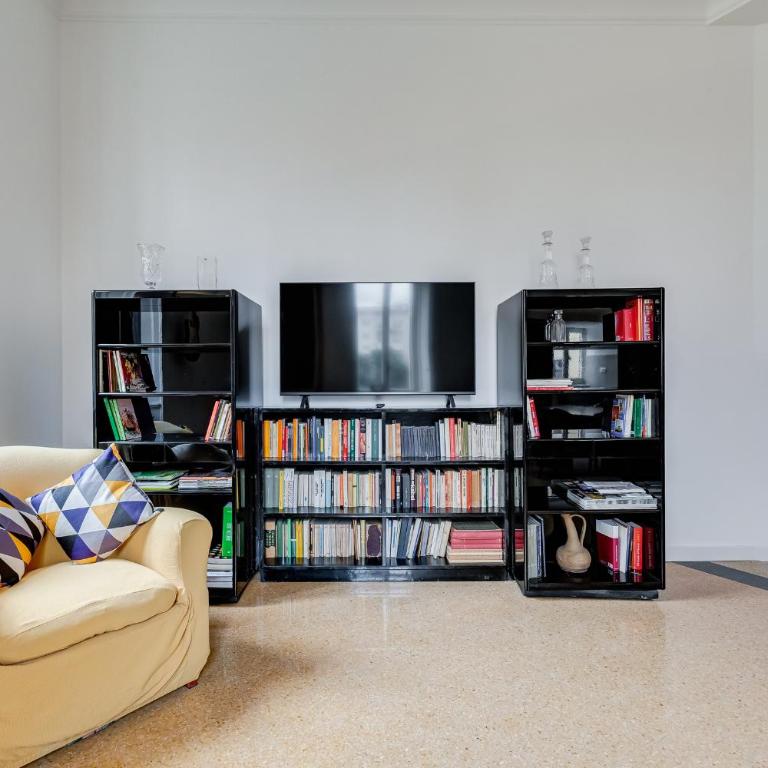 BMGA l Elegant Four-Room Apt for 8 Guests in Prati - Apartment mit 3 Schlafzimmern - 49