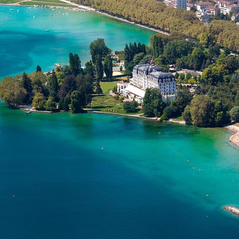Studio moderne, place parking privé, emplacement idéal à 100 m du lac. - Apartment mit 1 Schlafzimmer - 16