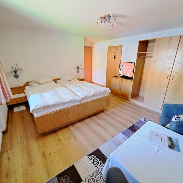 Pension Mallaun - Basic Doppelzimmer - 6