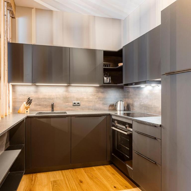 Zillertal Suites Fügen by ALPS RESORTS - Premium Apartment mit IR-Sauna - 11