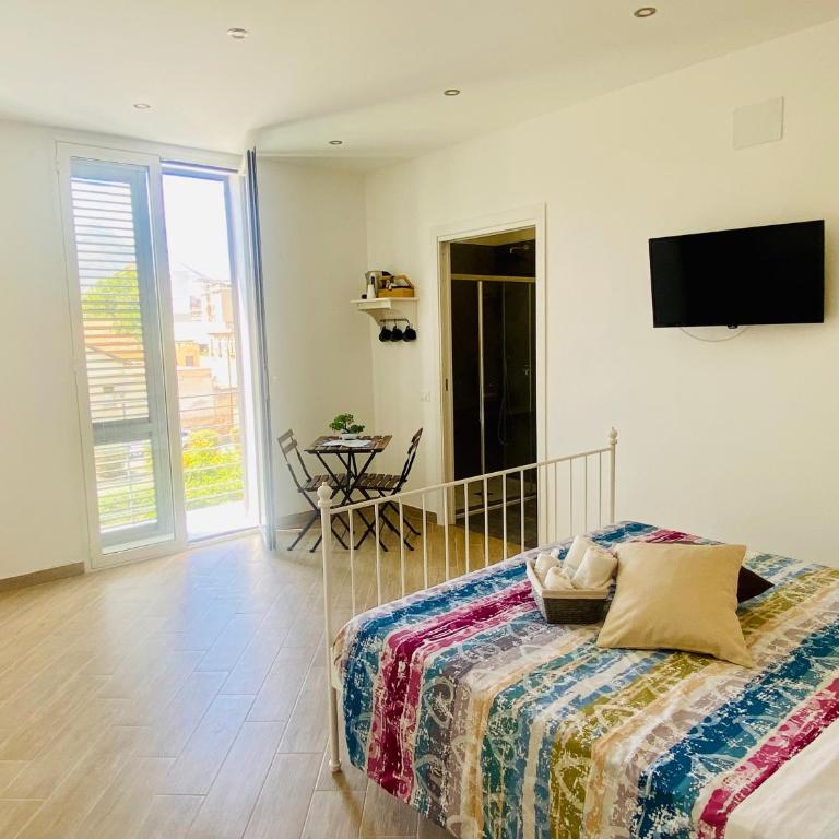 Pindemonte Suites - Camera Matrimoniale - 9
