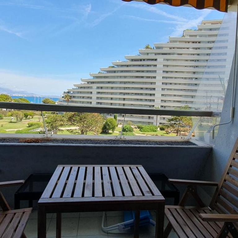 Studio Balcony Sea View - 6th floor - FAME MARINA BAIE DES ANGES - Estudio con vistas al mar - 6