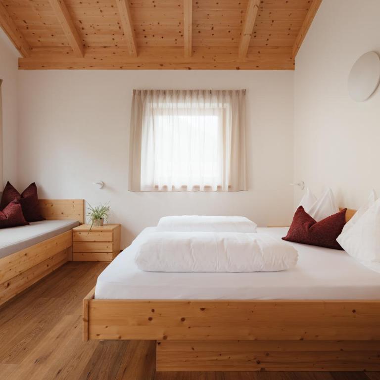 Untermairhof Appartment Residence - Two-Bedroom Apartment with Mountain View - 2