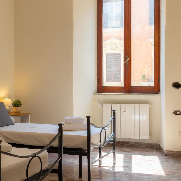 Vatican Museum by Rental in Rome - Two-Bedroom Apartment - 4