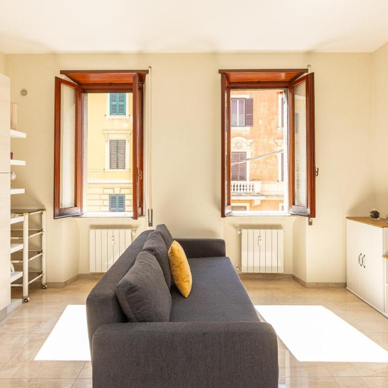 Vatican Museum by Rental in Rome - Two-Bedroom Apartment - 27