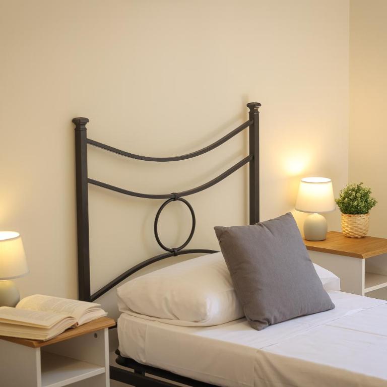 Vatican Museum by Rental in Rome - Two-Bedroom Apartment - 34