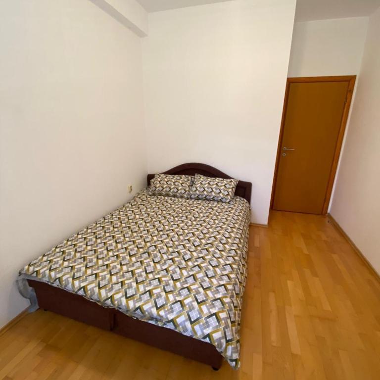Stan na dan Banja Luka - Apartman sa 2 Spavaće Sobe - 14