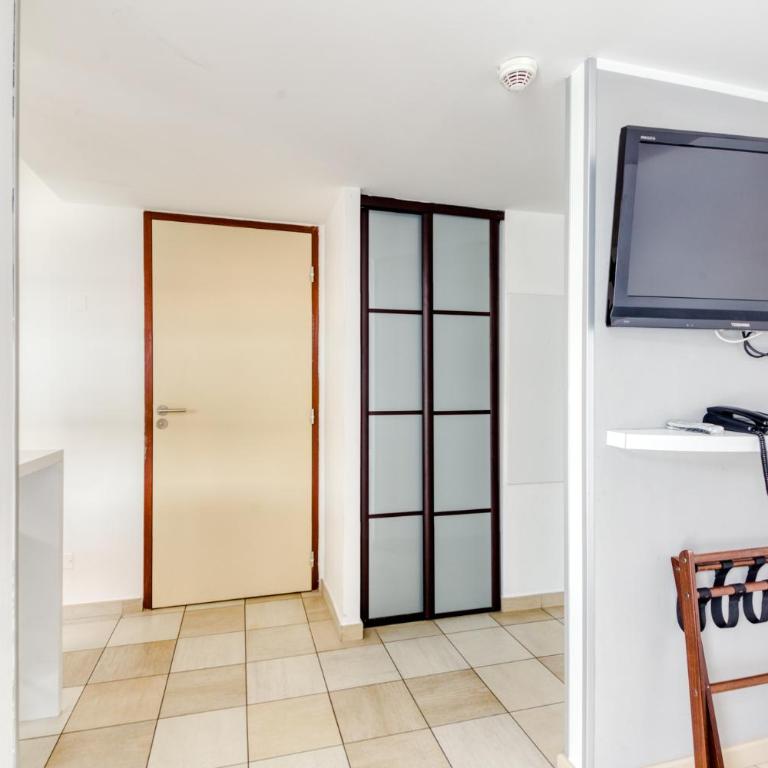 Hôtel Villa d'Elsa - Chambre Double Classique - 7