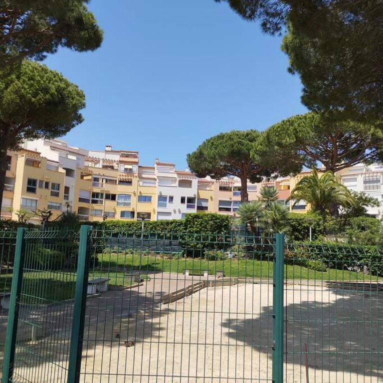 Studio 4 couchages avec piscine d'été vue port - Apartment mit 1 Schlafzimmer - 13