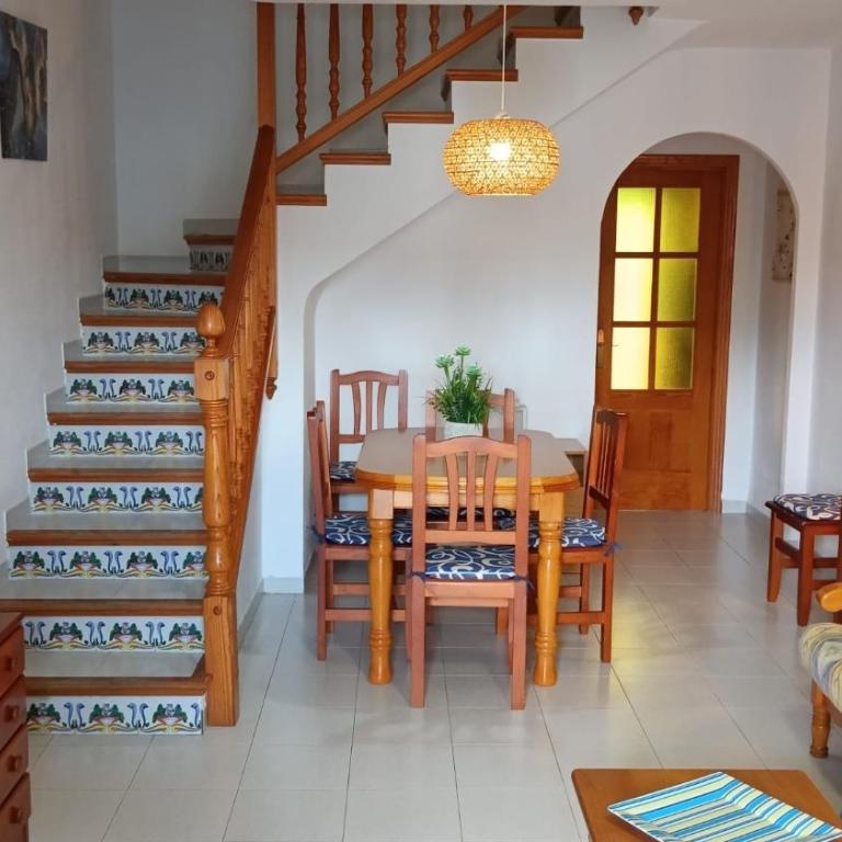 Adosado con piscina, aire acondicionado, parking y pista de tenis - Apartment mit 2 Schlafzimmern - 10