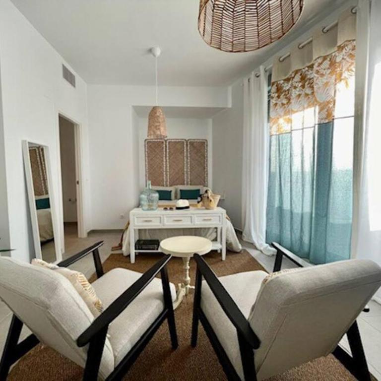 Eva Recommends Cádiz frente al mar - Studio with Balcony - 4