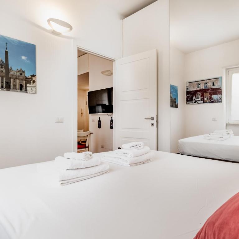 BBHOME Elegant apartment at Saint Peter front of Vatican - Appartamento con 1 Camera da Letto con Balcone e Vista Città - 6