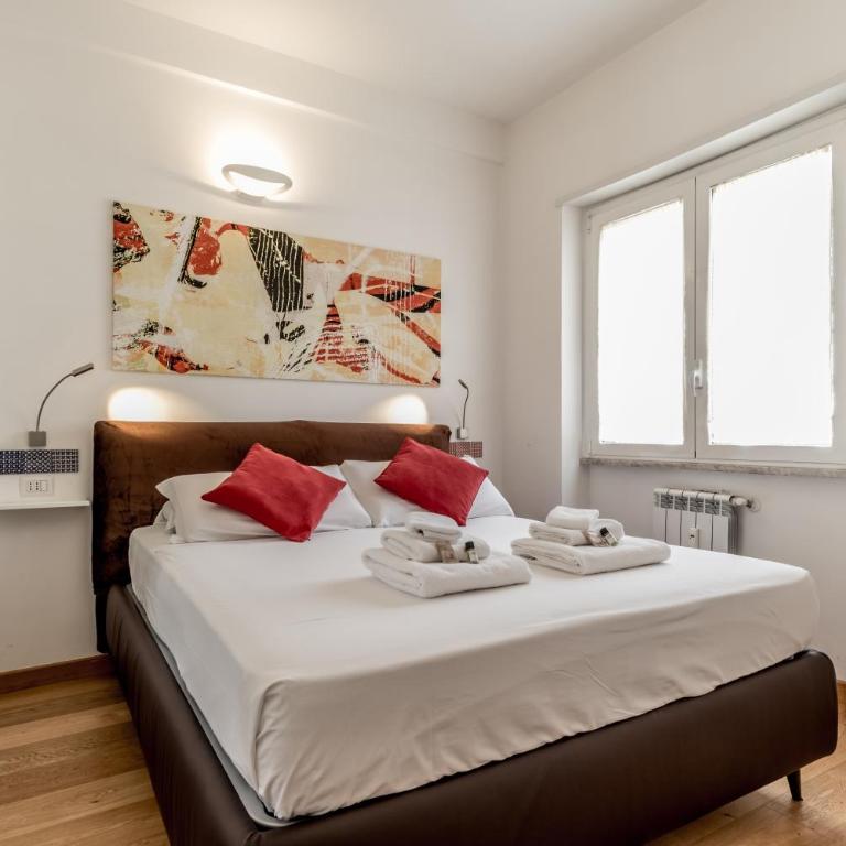 BBHOME Elegant apartment at Saint Peter front of Vatican - Appartamento con 1 Camera da Letto con Balcone e Vista Città - 4