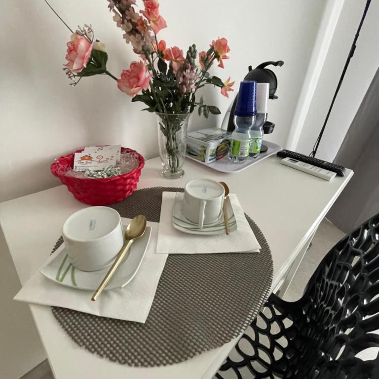 Casa Sciuti - Double Room with Balcony - 7