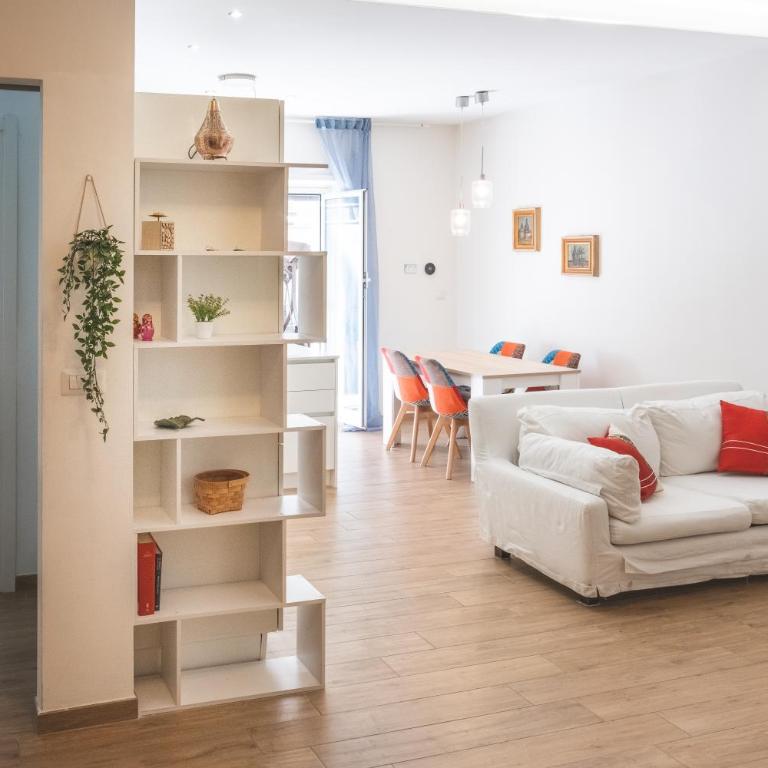 Cozy flat with terrace at Trastevere train station - Appartamento con 2 Camere da Letto - 12