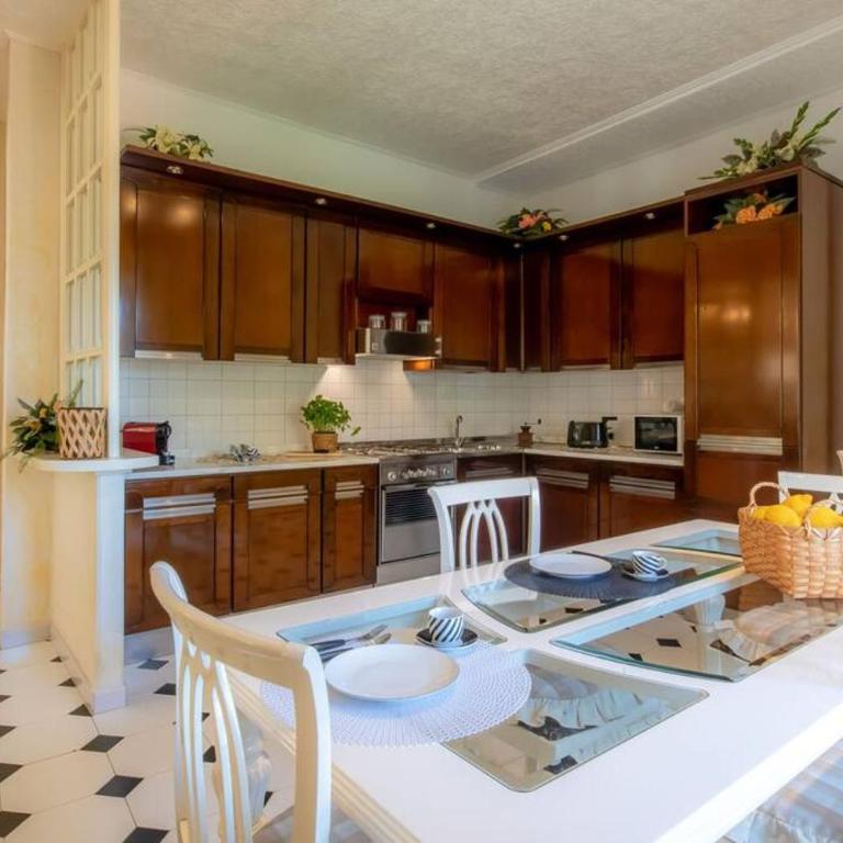 Mare In Vista - Appartamento con 2 Camere da Letto - 1