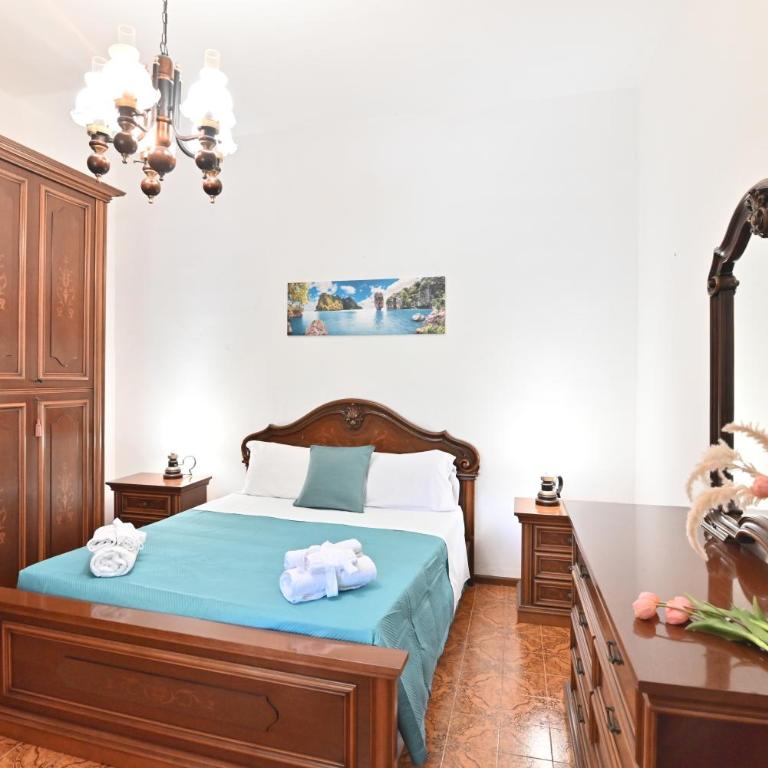 IzzHome Coloniale - Casa con 2 Camere da Letto - 11